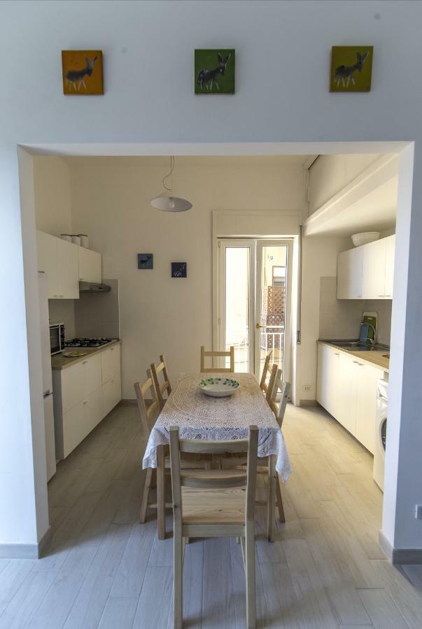 Via Crispi - Dimora Di Mare Apartment Porto Empedocle Luaran gambar